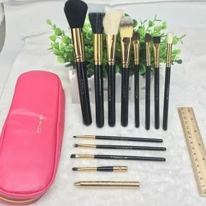 Mac 12 pcs brushes set kit Travel Bag